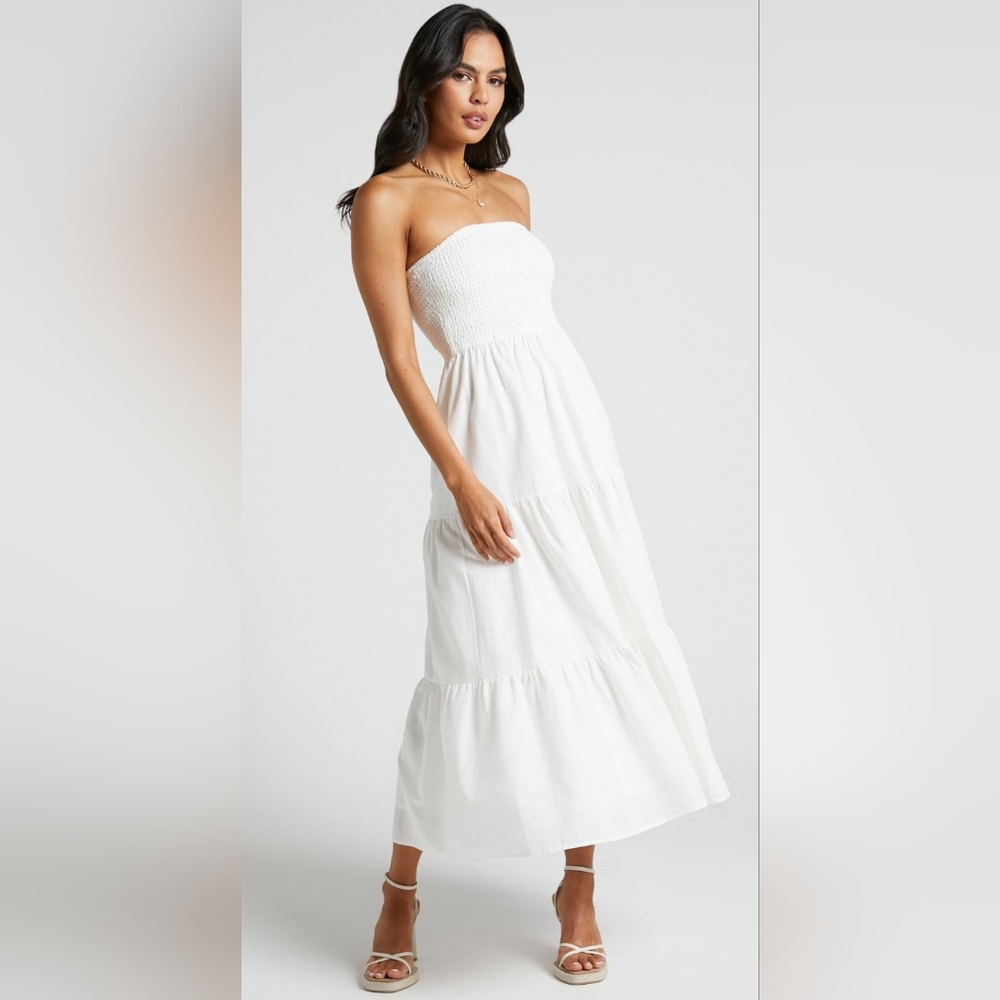 NWT White Strapless Tiered Midi Dress